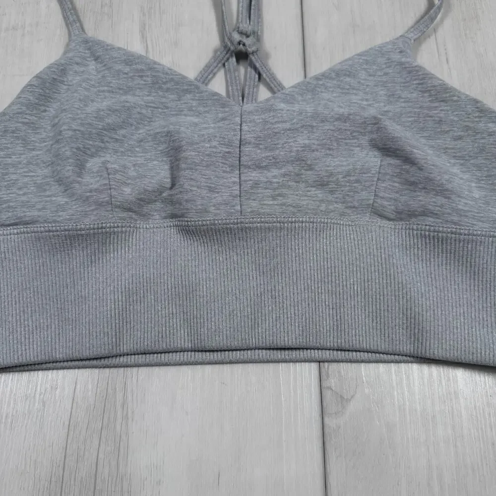 Alo Yoga Lavish Sports Bra Black Women's Medium Running Pilates Workout Gray